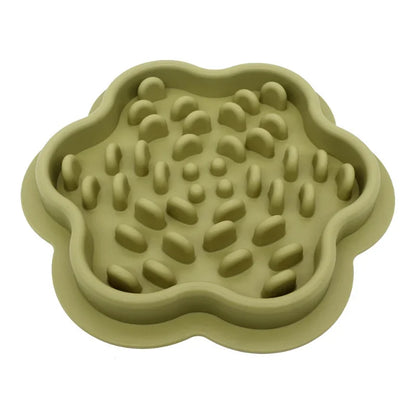 Silicone Pet Licking Pad - Slow Feed Non-Slip Mat for Cats & Dogs